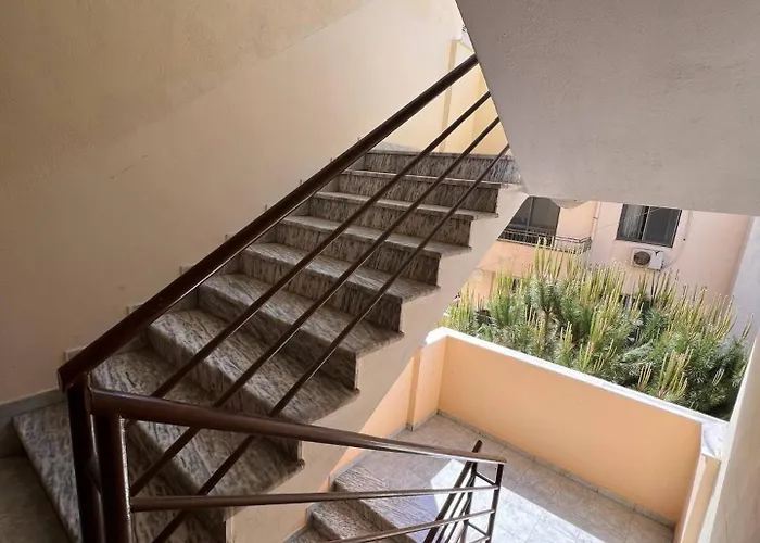 Minimal Mare By Adriatic Living Durrës